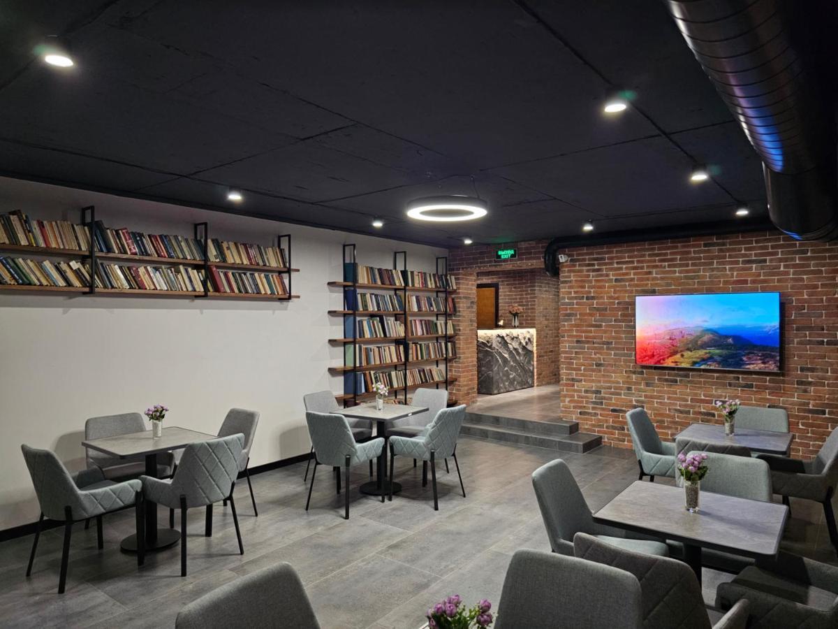 Orion Hostel Erivan Dış mekan fotoğraf
