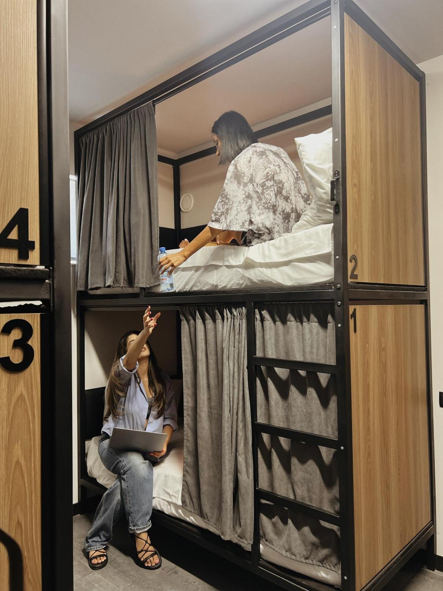 Orion Hostel Erivan Dış mekan fotoğraf